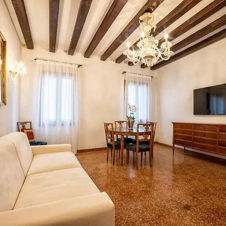 Casanova Fenice - Canal View-2
